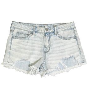 American Eagle Tomgirl Shortie Distressed Denim Shorts Light Wash‎ Size 8